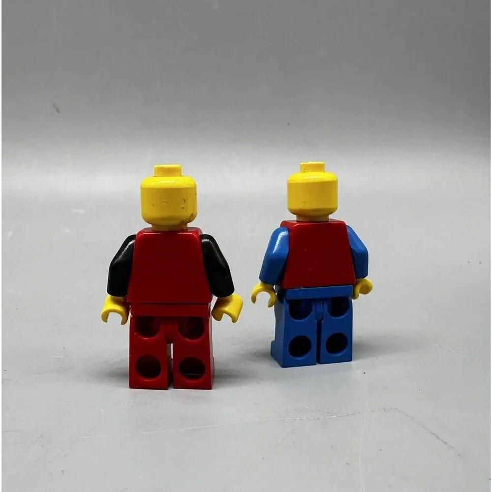 Lot of Lego Classic Castle Knight Mini Figures and Horses 1980s - Picture 5 of 9